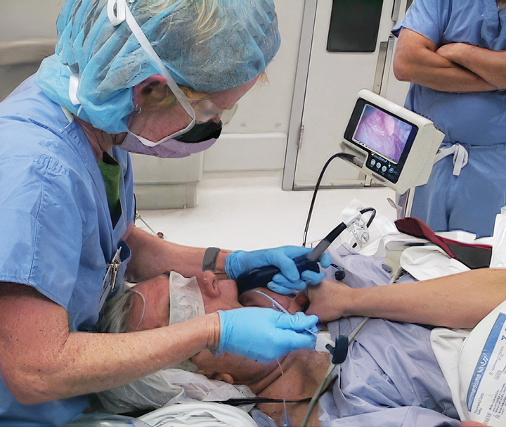 Anesthesia video laryngoscope