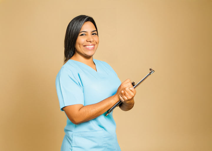 Feb25-Nurse_clipboard-callout Nurse clipboard